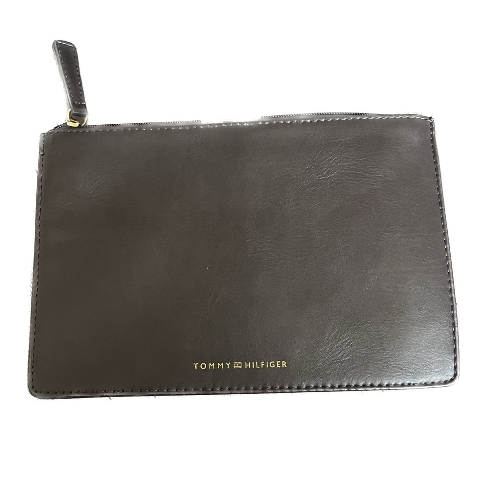 Retired / Vintage Vegan Leather Tommy Hilfiger Single Pouch Zipper Bag
